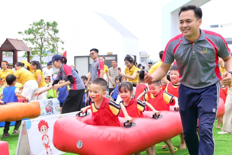 RỰC RỠ SẮC MÀU “NGÀY HỘI THỂ THAO – SPORTS DAY” TẠI TRƯỜNG MẦM NON LÂM TIÊN- Ảnh 16.