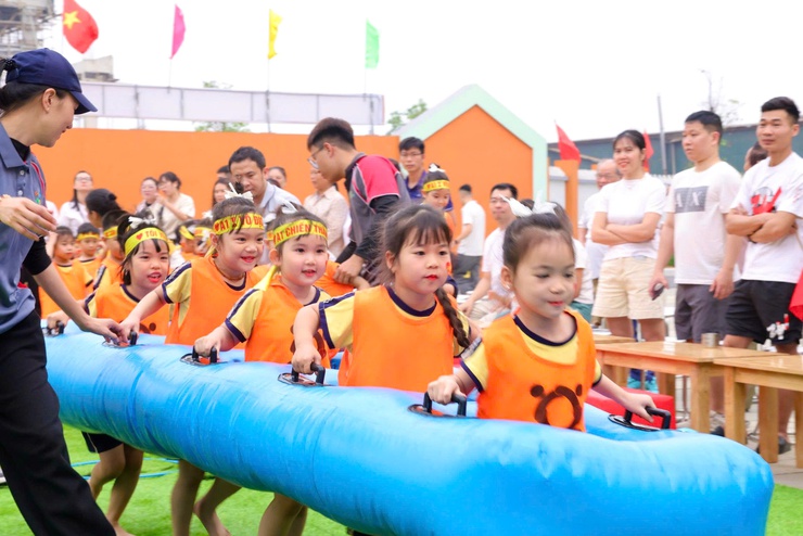 RỰC RỠ SẮC MÀU “NGÀY HỘI THỂ THAO – SPORTS DAY” TẠI TRƯỜNG MẦM NON LÂM TIÊN- Ảnh 22.