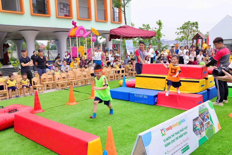 RỰC RỠ SẮC MÀU “NGÀY HỘI THỂ THAO – SPORTS DAY” TẠI TRƯỜNG MẦM NON LÂM TIÊN- Ảnh 24.