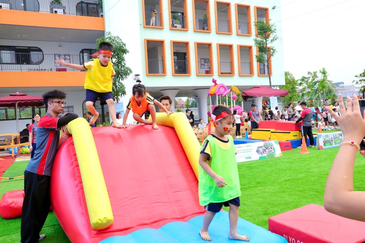 RỰC RỠ SẮC MÀU “NGÀY HỘI THỂ THAO – SPORTS DAY” TẠI TRƯỜNG MẦM NON LÂM TIÊN- Ảnh 33.