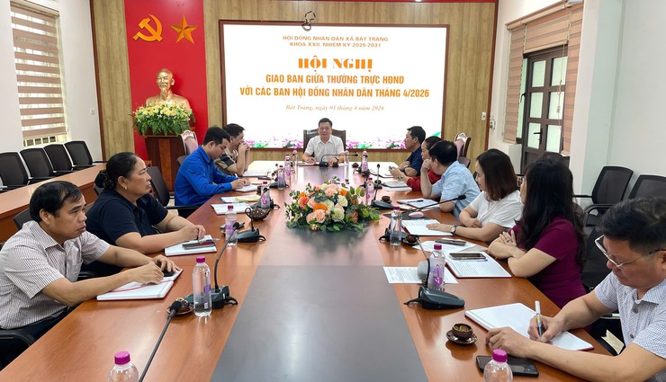 Bát Tràng giao ban công tác hội đồng nhân dân tháng 4/2026- Ảnh 1.
