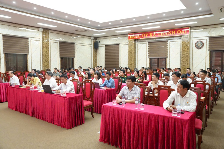 THANH OAI PHÁT ĐỘNG CUỘC THI CHÍNH LUẬN VỀ BẢO VỆ NỀN TẢNG TƯ TƯỞNG CỦA ĐẢNG VÀ HỘI THI BÁO CÁO VIÊN, TUYÊN TRUYỀN VIÊN GIỎI NĂM 2026- Ảnh 1.