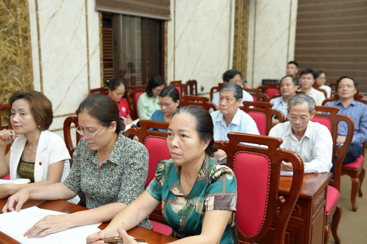 THANH OAI PHÁT ĐỘNG CUỘC THI CHÍNH LUẬN VỀ BẢO VỆ NỀN TẢNG TƯ TƯỞNG CỦA ĐẢNG VÀ HỘI THI BÁO CÁO VIÊN, TUYÊN TRUYỀN VIÊN GIỎI NĂM 2026- Ảnh 6.