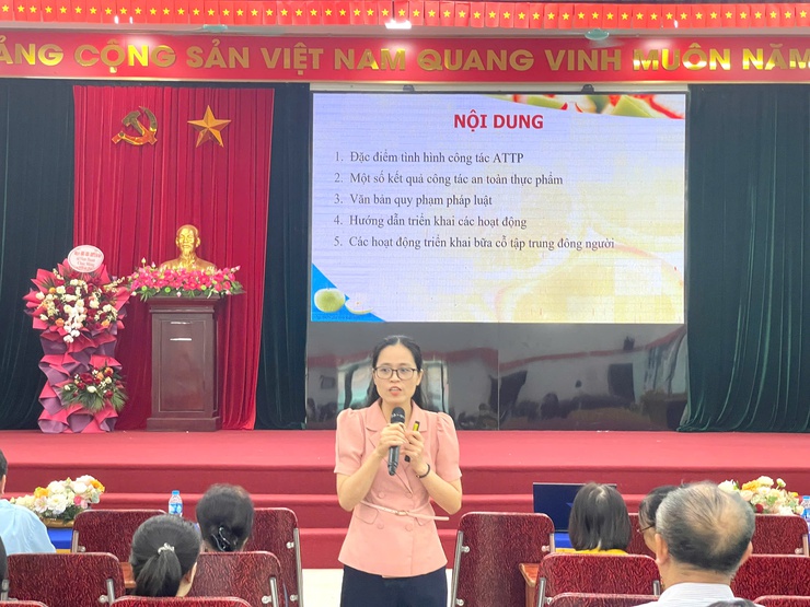 Xã Vĩnh Thanh tổ chức tập huấn công tác bảo đảm an toàn thực phẩm năm 2026- Ảnh 6.