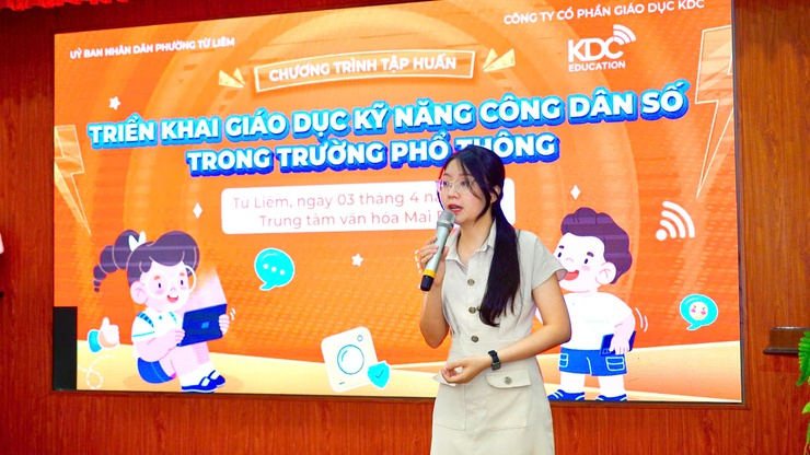 Phường Từ Liêm tổ chức hội nghị tập huấn triển khai giáo dục kỹ năng công dân số trong trường phổ thông

- Ảnh 3.
