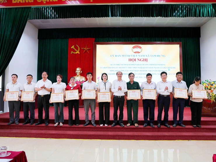 MTTQ Việt Nam xã Tam Hưng: Quán triệt chương trình hành động, đánh giá toàn diện công tác MTTQ tham gia bầu cử- Ảnh 10.