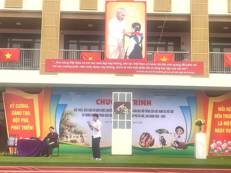 Sân khấu hóa tác phẩm văn học: Học sinh Trường Tiểu học Vĩnh Ngọc hào hứng trải nghiệm nghệ thuật- Ảnh 4.