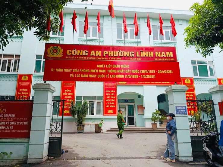RỰC RỠ SẮC CỜ HOA, PHƯỜNG LĨNH NAM THI ĐUA CHÀO MỪNG 51 NĂM NGÀY GIẢI PHÓNG MIỀN NAM VÀ 140 NĂM NGÀY QUỐC TẾ LAO ĐỘNG 01/5- Ảnh 8.