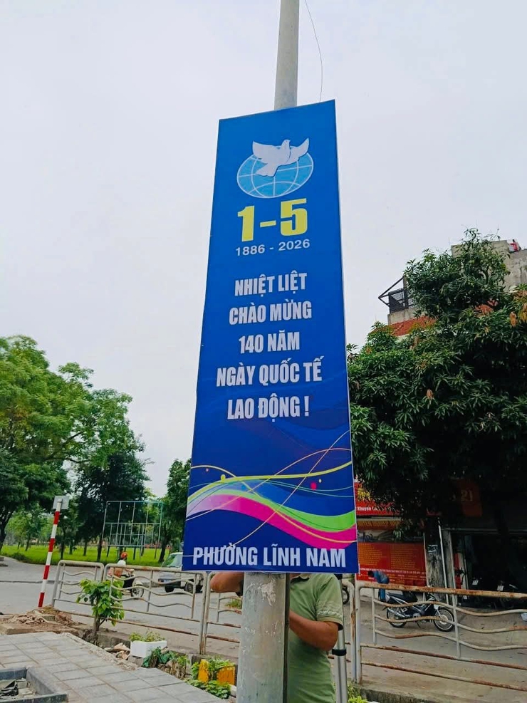 RỰC RỠ SẮC CỜ HOA, PHƯỜNG LĨNH NAM THI ĐUA CHÀO MỪNG 51 NĂM NGÀY GIẢI PHÓNG MIỀN NAM VÀ 140 NĂM NGÀY QUỐC TẾ LAO ĐỘNG 01/5- Ảnh 11.