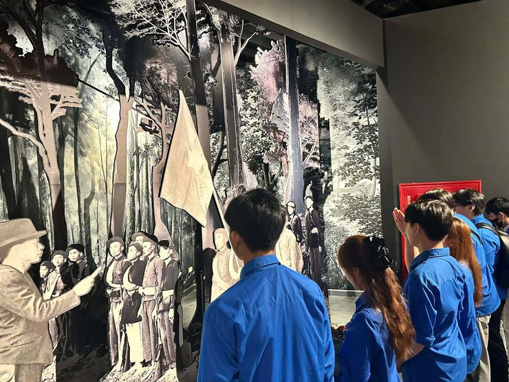 Tuổi trẻ Quảng Bị sôi nổi hoạt động “Tháng Tư lịch sử”, lan tỏa tinh thần trách nhiệm vì cộng đồng- Ảnh 3.