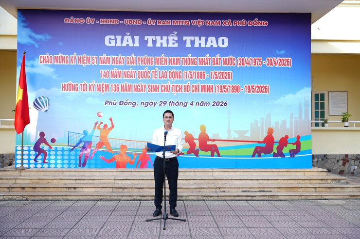 XÃ PHÙ ĐỔNG TỔ CHỨC GIẢI THỂ THAO CÁN BỘ, CÔNG CHỨC, VIÊN CHỨC, NGƯỜI LAO ĐỘNG CHÀO MỪNG CÁC NGÀY LỄ LỚN- Ảnh 3.