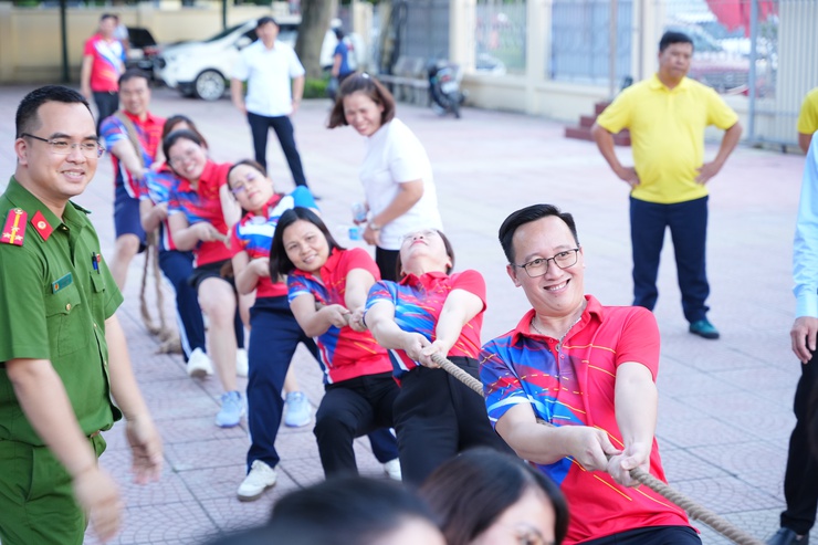 XÃ PHÙ ĐỔNG TỔ CHỨC GIẢI THỂ THAO CÁN BỘ, CÔNG CHỨC, VIÊN CHỨC, NGƯỜI LAO ĐỘNG CHÀO MỪNG CÁC NGÀY LỄ LỚN- Ảnh 11.