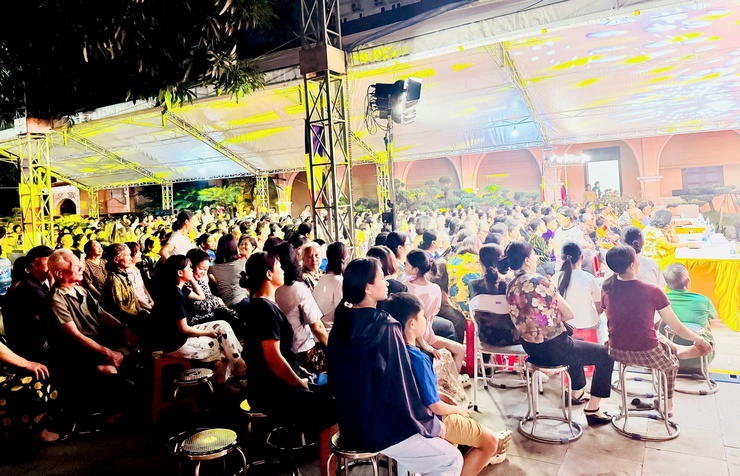 Nam Phù: Chương trình nghệ thuật “Vang khúc ca khải hoàn" – thắp sáng lịch sử, lan toả niềm tự hào dân tộc- Ảnh 10.