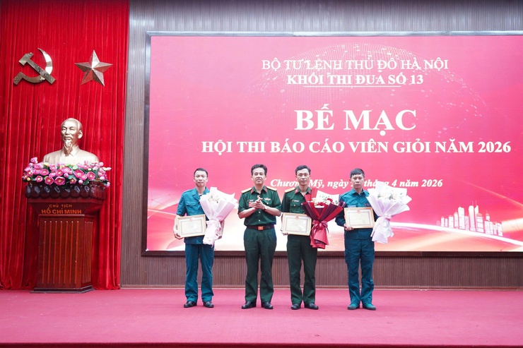 Sôi nổi Hội thi Báo cáo viên giỏi Khối thi đua số 13 Bộ Tư lệnh Thủ đô Hà Nội tại phường Chương Mỹ- Ảnh 8.