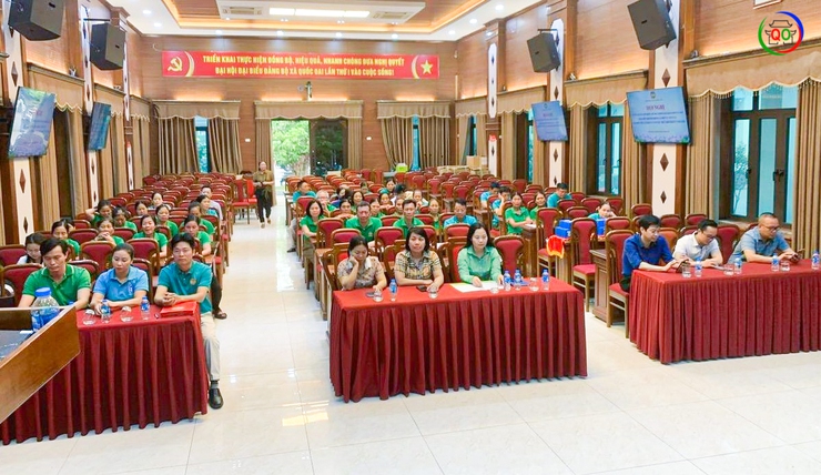 HỘI NÔNG DÂN XÃ QUỐC OAI TỔ CHỨC HỘI NGHỊ TUYÊN TRUYỀN PHÁP LUẬT VỀ MÔI TRƯỜNG, RA MẮT CÁC CÂU LẠC BỘ NÔNG DÂN BẢO VỆ MÔI TRƯỜNG- Ảnh 1.