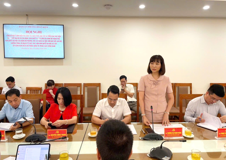 Công bố quyết định kiểm tra, giám sát đối với các tổ chức cơ sở đảng trực thuộc Đảng ủy phường Hoàn Kiếm- Ảnh 2.