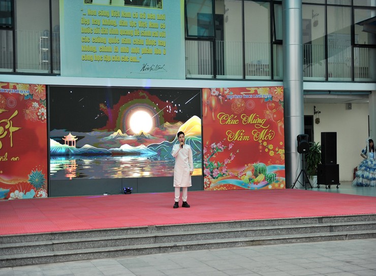 Trường THCS Linh Đàm - nơi hạnh phúc nở hoa trong hội thi “Công đoàn viên tài năng - duyên dáng - hạnh phúc”- Ảnh 3.