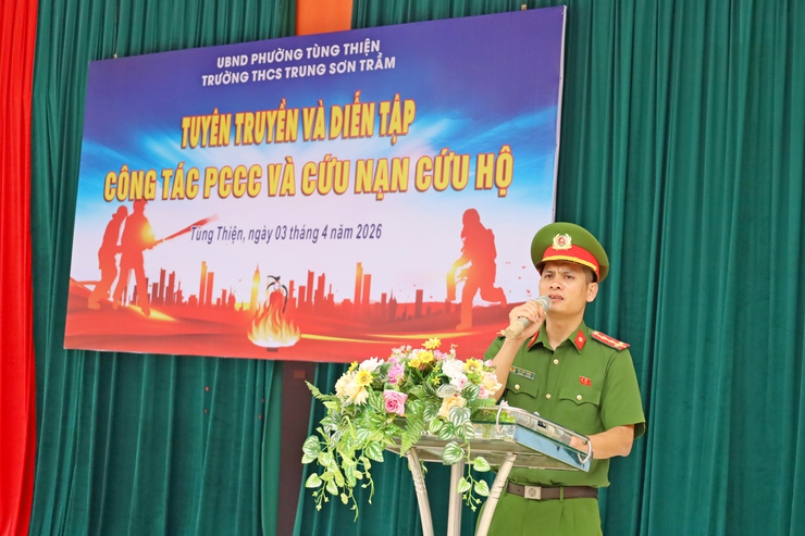 Trường THCS Trung Sơn Trầm tuyên truyền và diễn tập phòng cháy, chữa cháy, cứu  cứu hộ năm 2026- Ảnh 3.