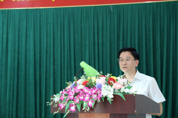 UBND xã Xuân Mai tổ chức hội nghị tuyên truyền, vận động các hộ gia đình, cá nhân có đất thu hồi bàn giao mặt bằng thi công thực hiện dự án đầu tư cải tạo, nâng cấp Quốc lộ 6 đoạn  qua thôn Tiên Trượng, thôn Tiến Ân- Ảnh 3.