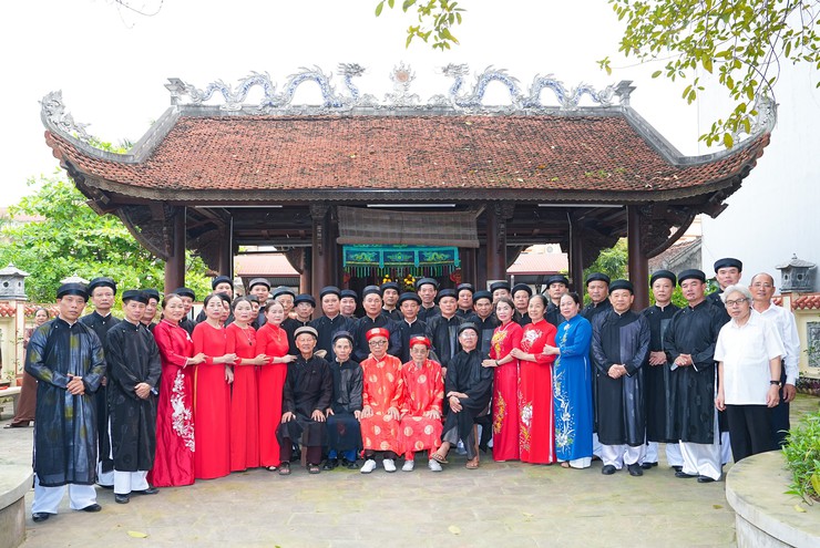 ĐÌNH LÀNG THÔN NGÔ SÀI TỔ CHỨC LỄ XUÂN THU NHỊ TẾ – HỘI TƯ VĂN GIỮ GÌN NÉT ĐẸP TRUYỀN THỐNG- Ảnh 7.