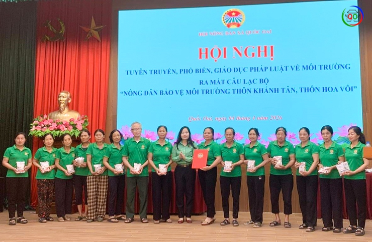HỘI NÔNG DÂN XÃ QUỐC OAI TỔ CHỨC HỘI NGHỊ TUYÊN TRUYỀN PHÁP LUẬT VỀ MÔI TRƯỜNG, RA MẮT CÁC CÂU LẠC BỘ NÔNG DÂN BẢO VỆ MÔI TRƯỜNG- Ảnh 5.