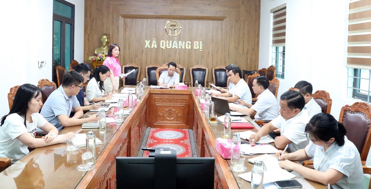 UBND xã Quảng Bị đã tổ chức Hội nghị nghe báo cáo tình hình thực hiện các dự án trên địa bàn- Ảnh 3.