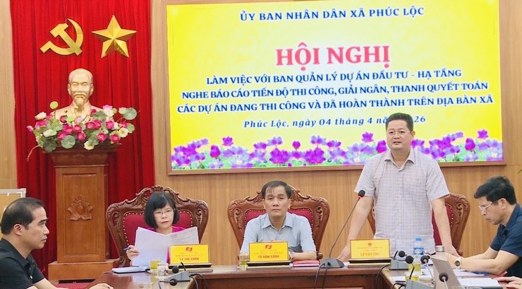 UBND xã tổ chức Hội nghị làm việc với Ban Quản lý dự án đầu tư – Hạ tầng về tiến độ thực hiện các dự án- Ảnh 2.