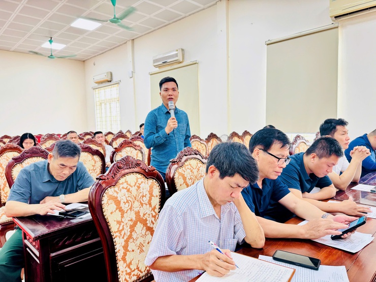 Nam Phù triển khai quyết liệt các biện pháp phòng, chống dịch bệnh gia súc, gia cầm- Ảnh 8.