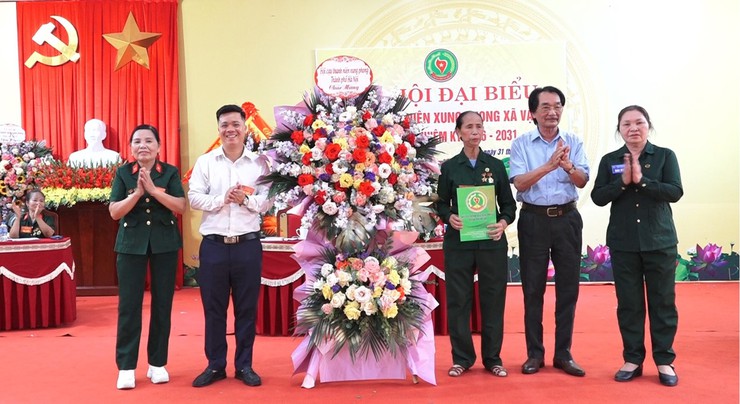 Đại hội đại biểu Hội Cựu TNXP xã Vật Lại lần thứ I, nhiệm kỳ 2026-2031- Ảnh 8. Đại hội đại biểu Hội Cựu TNXP xã Vật Lại lần thứ I, nhiệm kỳ 2026-2031- Ảnh 8.