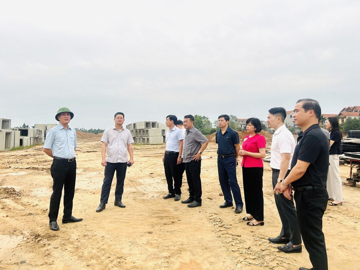 Phúc Lộc: Lãnh đạo xã kiểm tra thực địa các dự án đang thi công trên địa bàn- Ảnh 4.