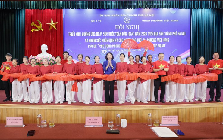 Hà Nội phát động hưởng ứng Ngày Sức khỏe toàn dân 7/4 với chủ đề "Chủ động phòng bệnh – Vì một Việt Nam khỏe mạnh"- Ảnh 2.