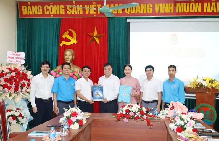 Thành lập Công đoàn Ban Quản lý dự án đầu tư – hạ tầng phường Tùng Thiện- Ảnh 2.