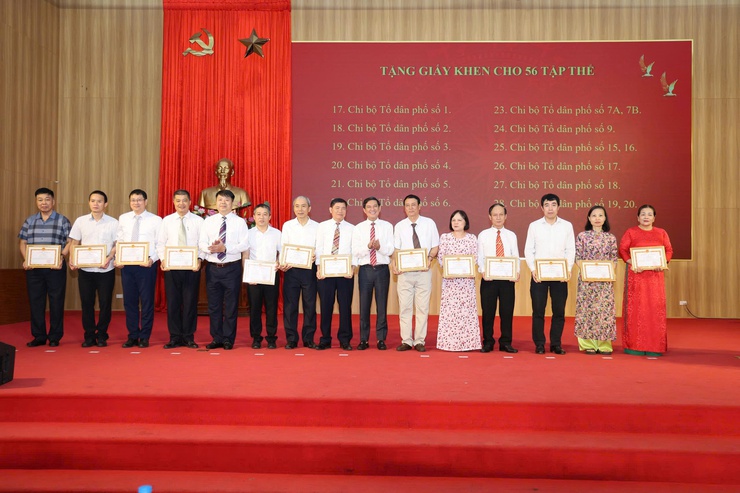 HĐND phường Yên Sở tổ chức Hội nghị tổng kết công tác hoạt động HĐND khóa I, nhiệm kỳ 2021–2026 và tổng kết cuộc bầu cử đại biểu Quốc hội khóa XVI, đại biểu HĐND các cấp nhiệm kỳ 2026–2031.- Ảnh 8.