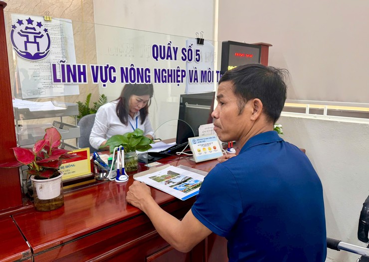 Điểm Phục vụ hành chính công xã Ứng Thiên: Cầu nối thuận tiện giữa chính quyền với người dân- Ảnh 5.