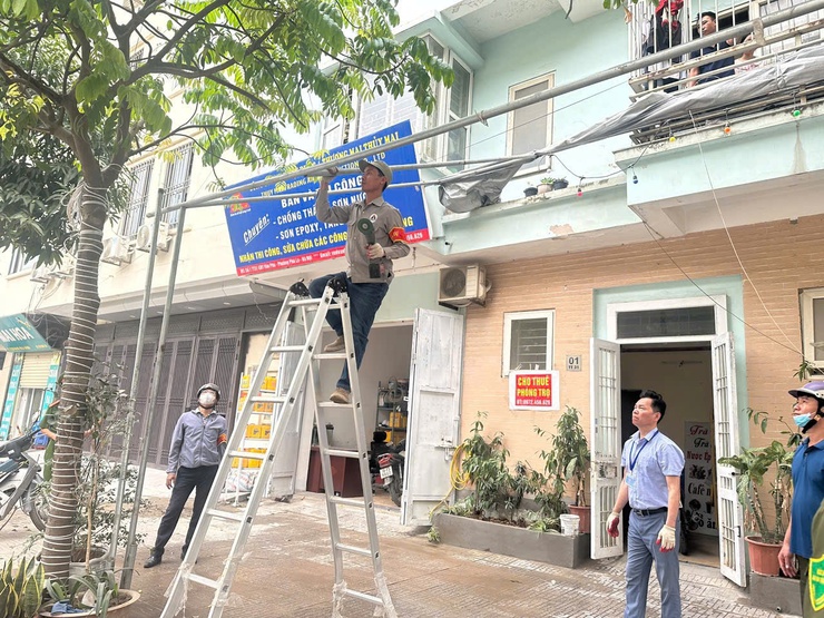 Phường Kiến Hưng: 800 hộ kinh doanh ký cam kết không lấn chiếm vỉa hè, lòng đường- Ảnh 7.