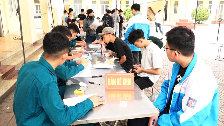 XÃ DÂN HOÀ 563 CÔNG DÂN ĐĂNG KÝ NGHĨA VỤ QUÂN SỰ LẦN ĐẦU- Ảnh 2.