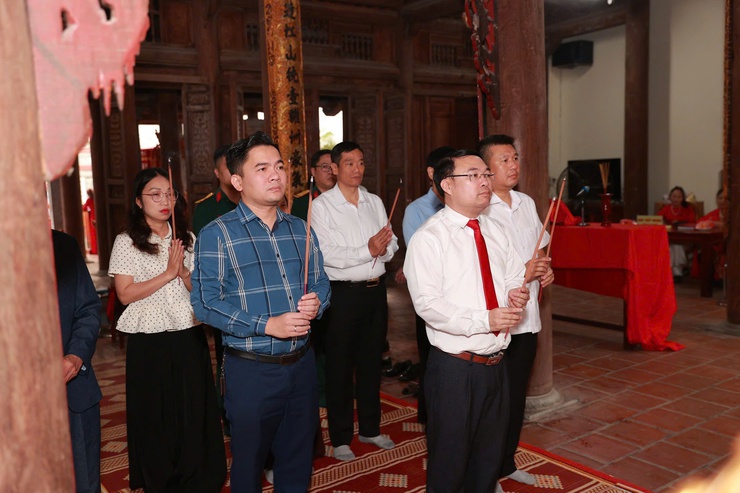 KHAI MẠC LỄ HỘI TRUYỀN THỐNG ĐÌNH BA DÂN – XUÂN BÍNH NGỌ 2026- Ảnh 2.