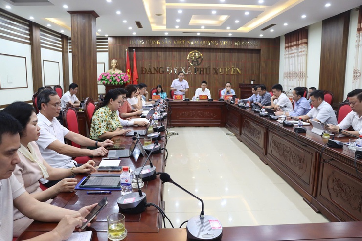 Đảng ủy – HĐND – UBND – Ủy ban MTTQ Việt Nam xã Phú Xuyên tổ chức hội nghị giao ban trực tuyến với cơ sở quý I năm 2026- Ảnh 9.