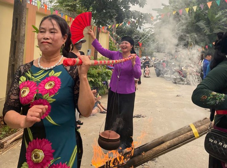 Chùa Phúc Quang tổ chức nhiều hoạt động ý nghĩa nhân ngày vía Quan Thế Âm Bồ Tát đản sinh- Ảnh 10.