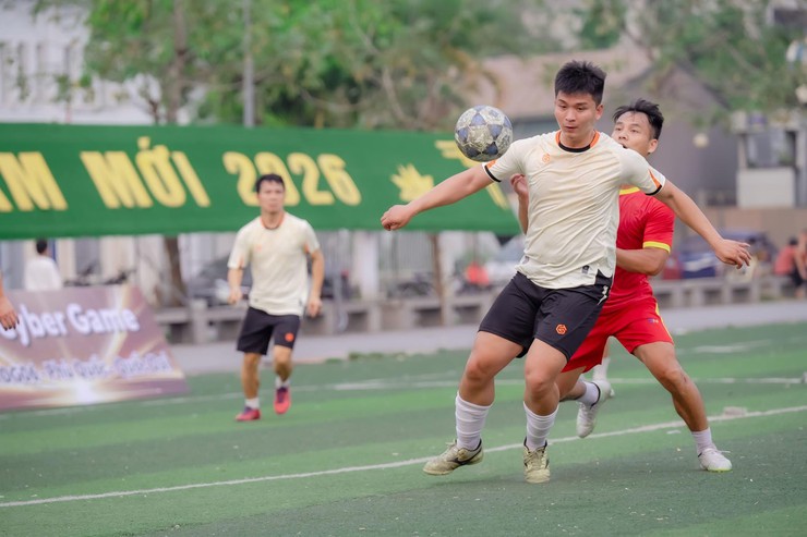 SÔI ĐỘNG GIẢI BÓNG ĐÁ TỨ HÙNG THÔN PHỦ QUỐC- Ảnh 11.