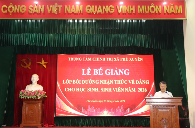 Lễ bế giảng lớp bồi dưỡng nhận thức về Đảng cho học sinh, sinh viên ưu tú năm 2026- Ảnh 1.
