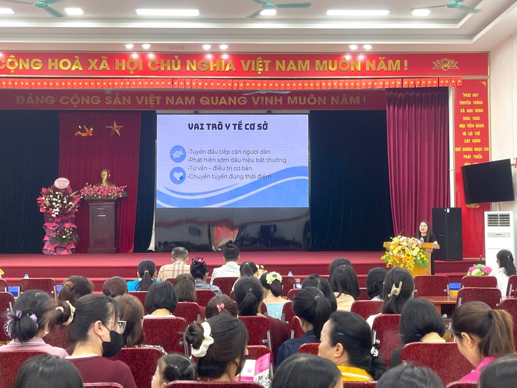 TRẠM Y TẾ XÃ VĨNH THANH TỔ CHỨC TRUYỀN THÔNG VỀ CHĂM SÓC SỨC KHỎE SINH SẢN, KẾ HOẠCH HÓA GIA ĐÌNH CHO PHỤ NỮ TRONG ĐỘ TUỔI SINH ĐẺ- Ảnh 6.