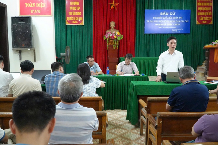 PHÓ BÍ THƯ THƯỜNG TRỰC ĐẢNG ỦY HOÀNG QUỐC ĐẠT DỰ SINH HOẠT TẠI THÔN THẾ HIỂN: Đổi mới nội dung, phương pháp sinh hoạt chi bộ, tạo sự đồng thuận trong nhân dân- Ảnh 5.