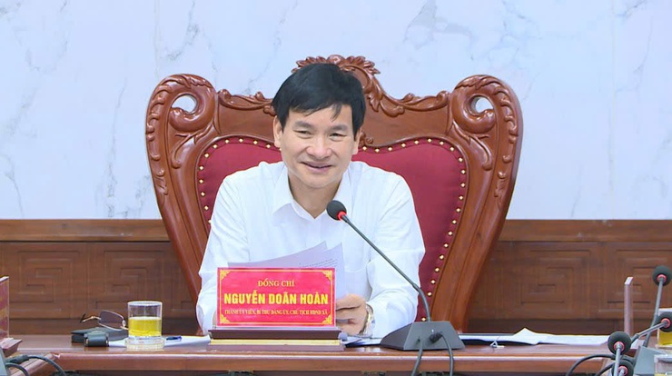 THƯỜNG TRỰC ĐẢNG ỦY XÃ PHÚC THỌ NGHE TRUNG TÂM DỊCH VỤ TỔNG HỢP XÃ BÁO CÁO NHIỆM VỤ QUÝ I NĂM 2026- Ảnh 1.