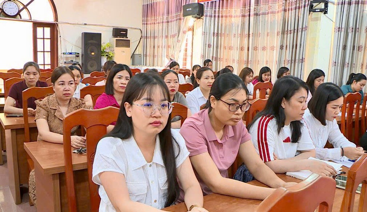 Trạm y tế xã Phúc Thọ giao ban công tác Quý I, triển khai nhiệm vụ Quý II năm 2026- Ảnh 4.