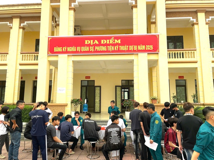 Xã Vật Lại tổ chức đăng ký nghĩa vụ quân sự, đăng ký phương tiện kỹ thuật và lực lượng dân quân tự vệ năm 2026- Ảnh 1.