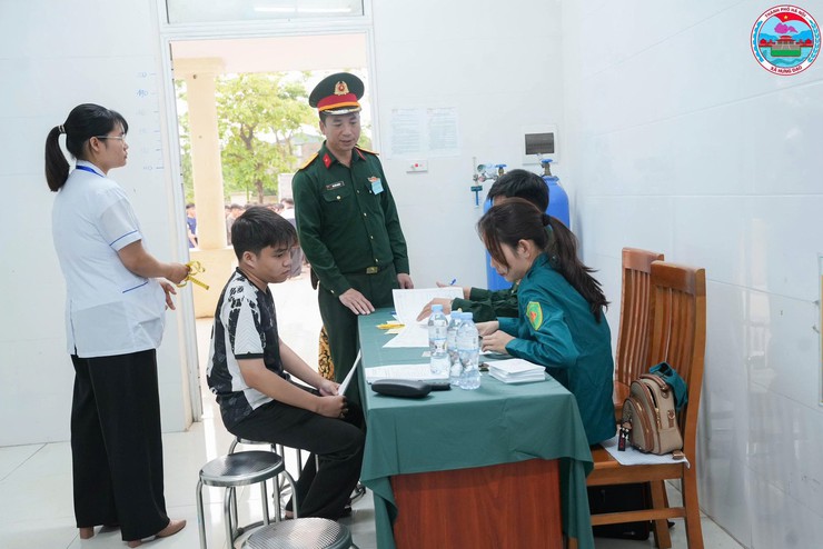 XÃ HƯNG ĐẠO TỔ CHỨC ĐĂNG KÝ NGHĨA VỤ QUÂN SỰ, QUÂN NHÂN DỰ BỊ VÀ DÂN QUÂN TỰ VỆ NĂM 2026- Ảnh 10.