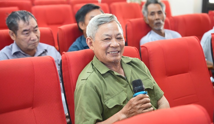 Hội nghị phổ biến các quy định về thực hiện Dự án nâng cấp, mở rộng đường ĐH-04 đoạn từ kênh Đan Hoài đến đường Vành đai 4 - Ảnh 4.