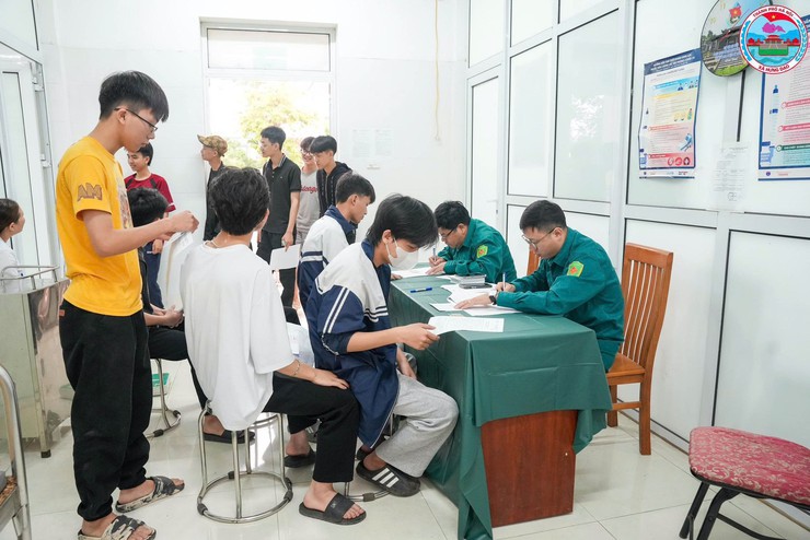 XÃ HƯNG ĐẠO TỔ CHỨC ĐĂNG KÝ NGHĨA VỤ QUÂN SỰ, QUÂN NHÂN DỰ BỊ VÀ DÂN QUÂN TỰ VỆ NĂM 2026- Ảnh 5.