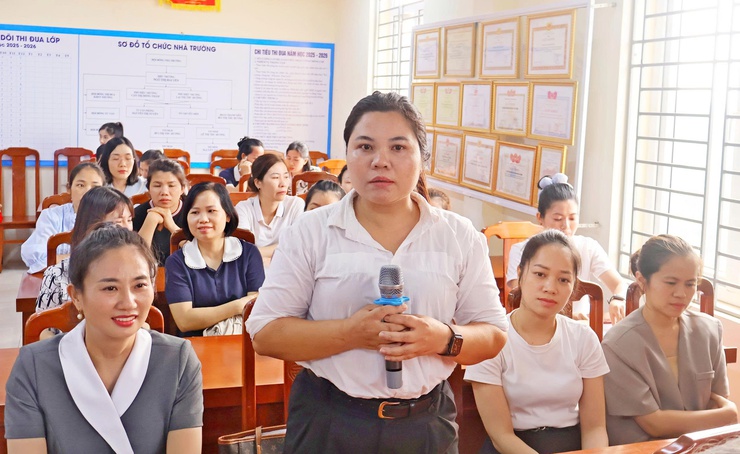 Xã Đoài Phương bồi dưỡng “Kiến thức giáo dục hòa nhập trẻ khuyết tật cấp học mầm non”

- Ảnh 2.